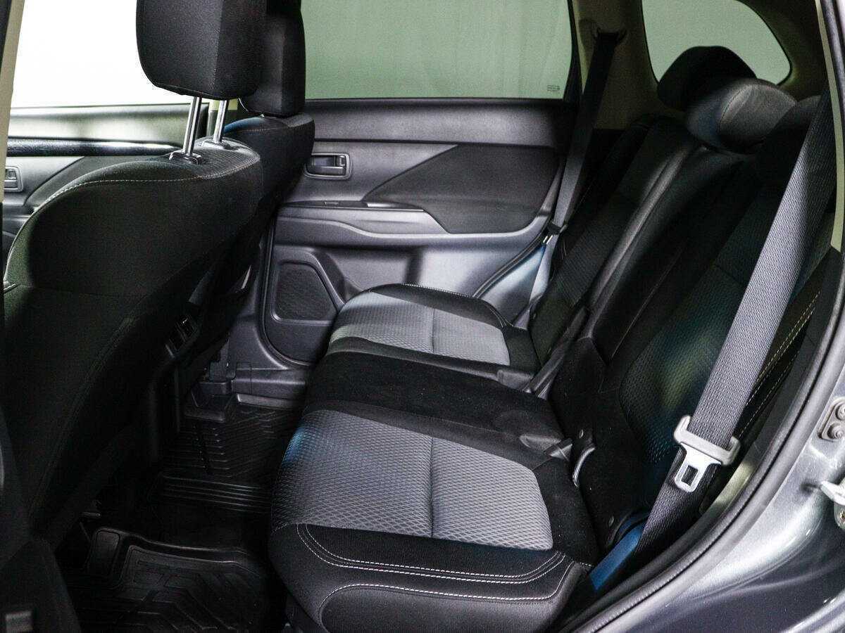 Mitsubishi Outlander 2018