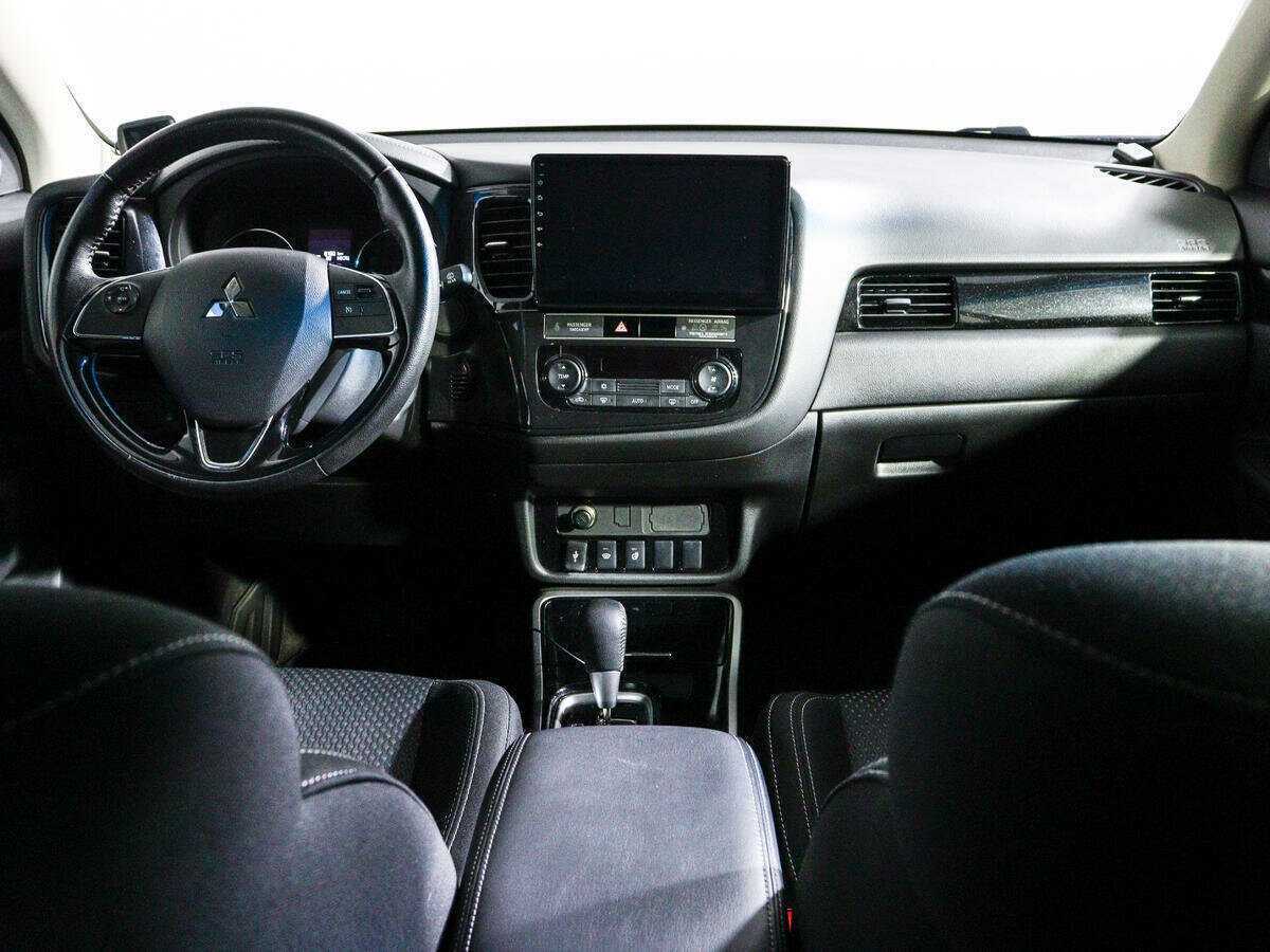 Mitsubishi Outlander 2018