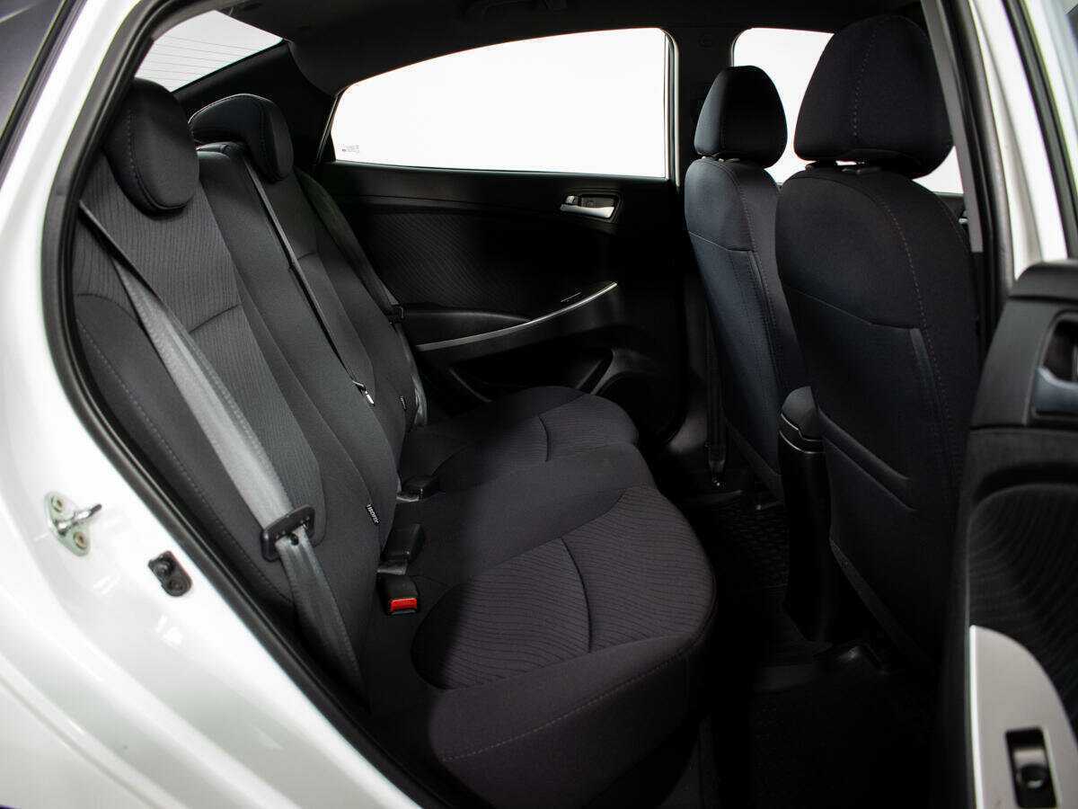 Hyundai Solaris 2016