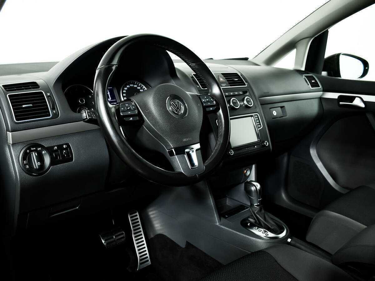 Volkswagen Touran 2013