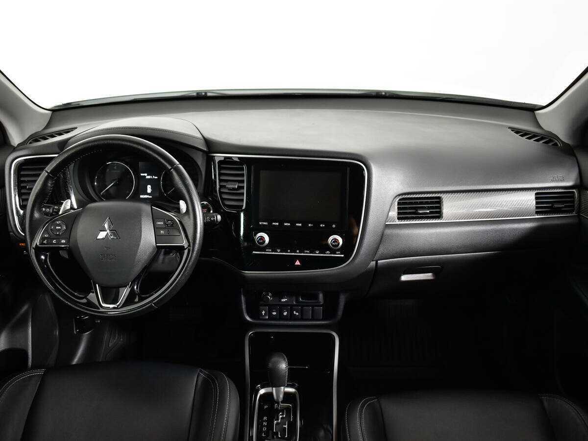 Mitsubishi Outlander 2021
