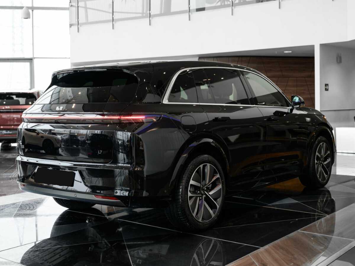 Li Auto (Lixiang) L7