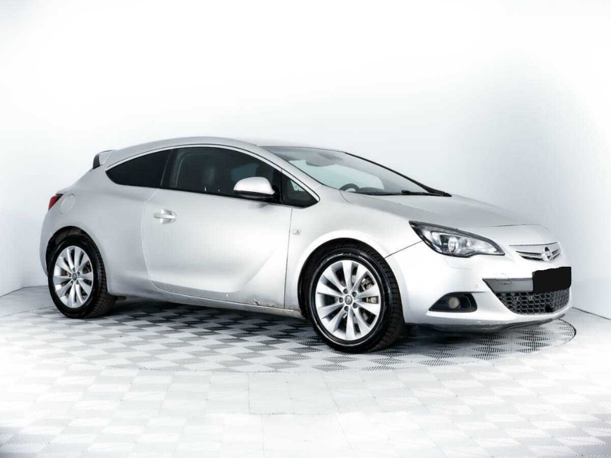 Opel Astra 2012
