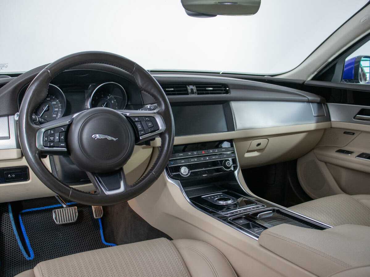 Jaguar XF 2019