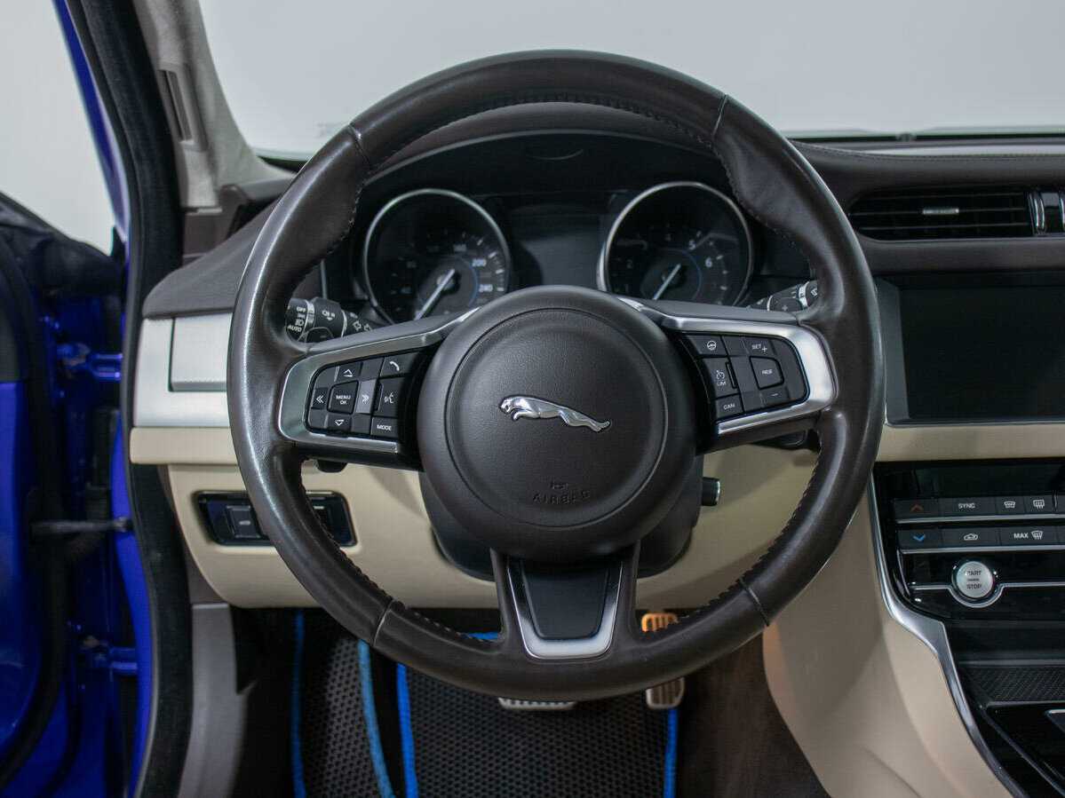 Jaguar XF 2019