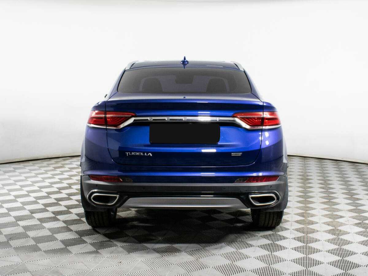 Geely Tugella 2021