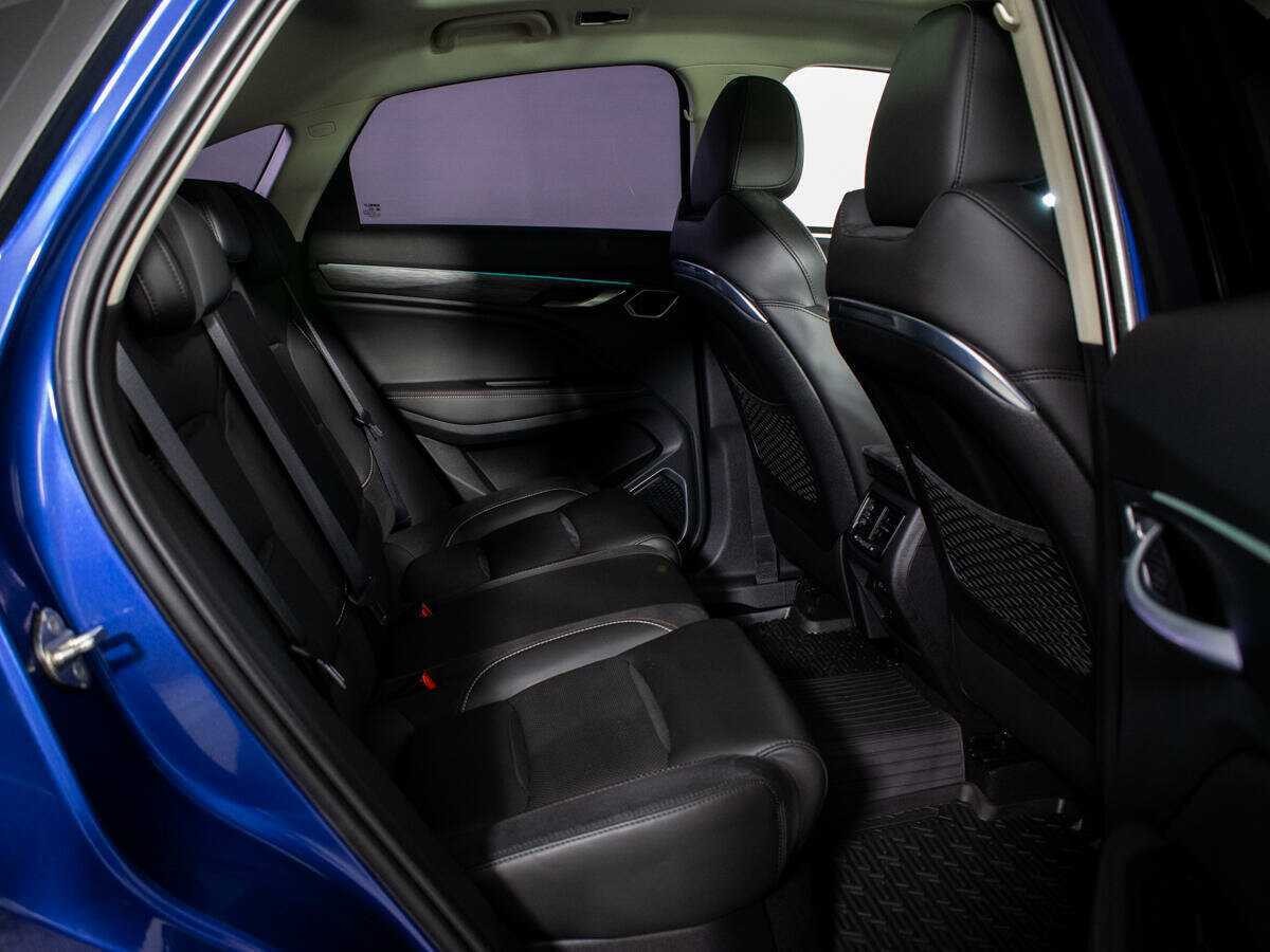 Geely Tugella 2021