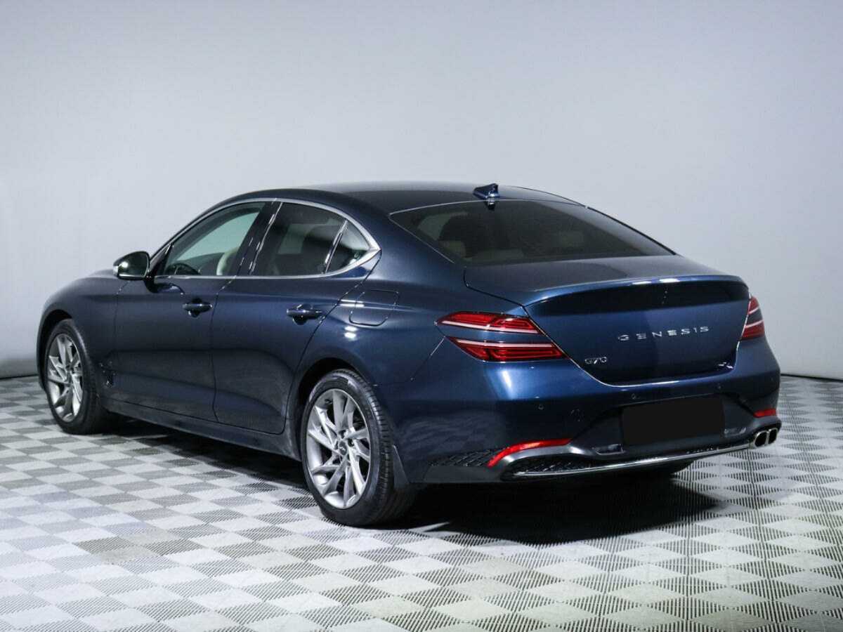 Genesis G70