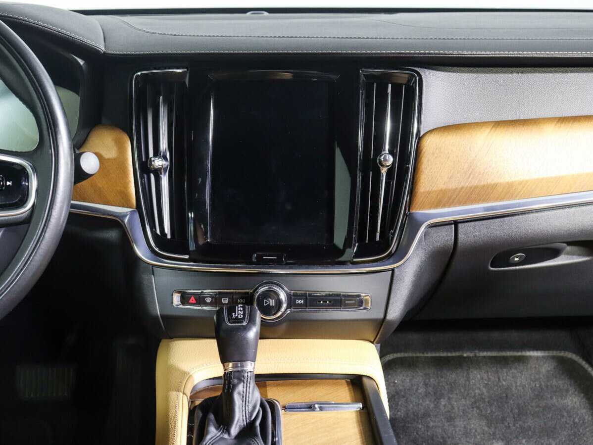Volvo S90 2020