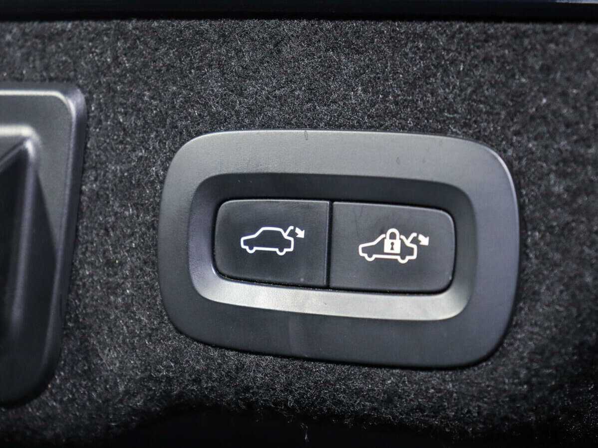 Volvo S90 2020