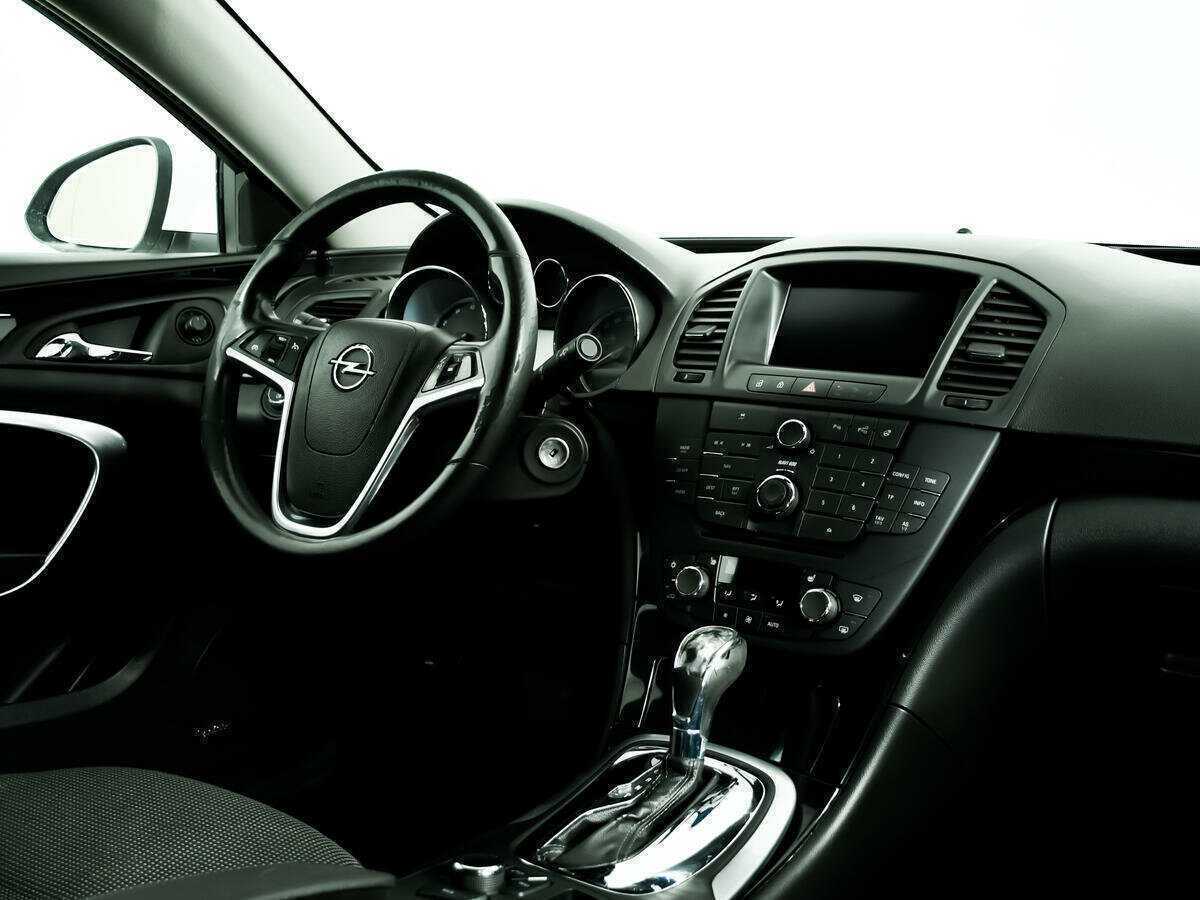 Opel Insignia 2012