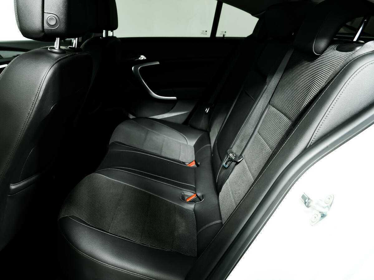 Opel Insignia 2012