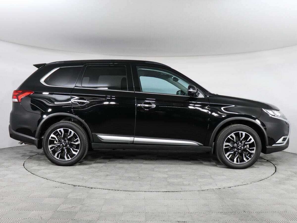 Mitsubishi Outlander 2022
