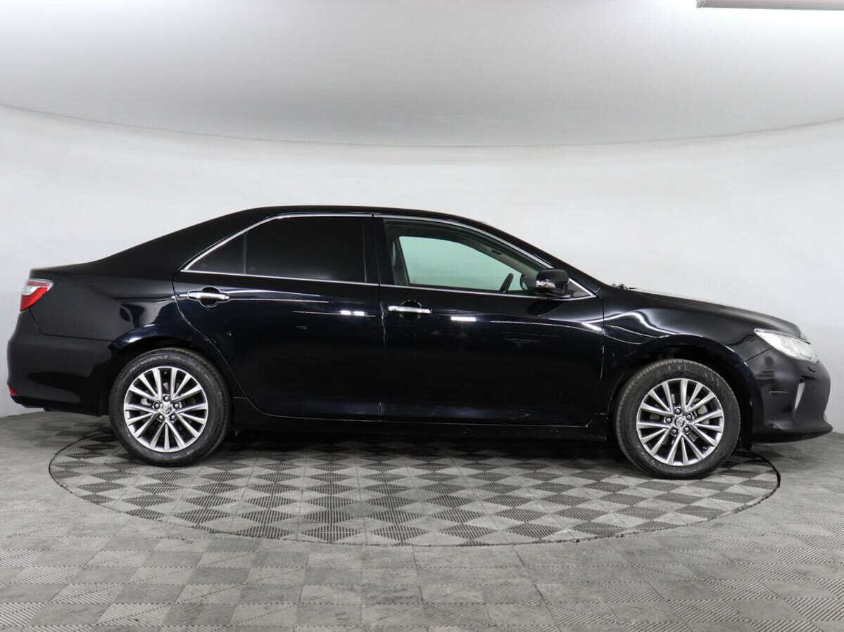 Toyota Camry 2017