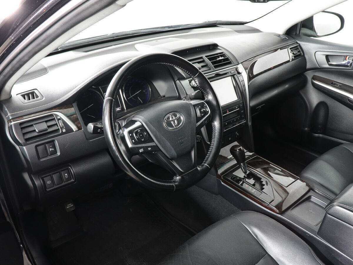 Toyota Camry 2017