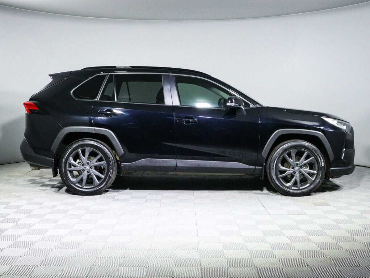 Toyota RAV4 2021