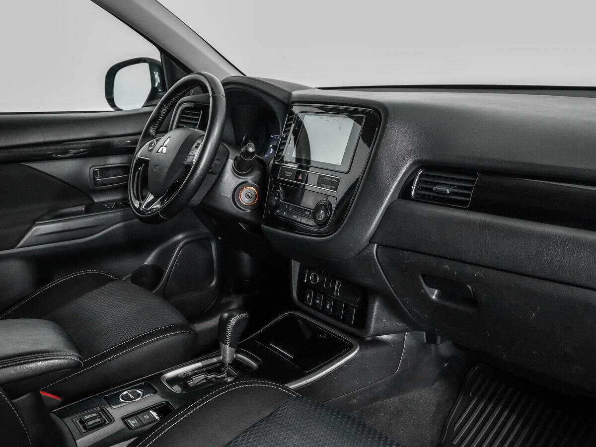 Mitsubishi Outlander 2018