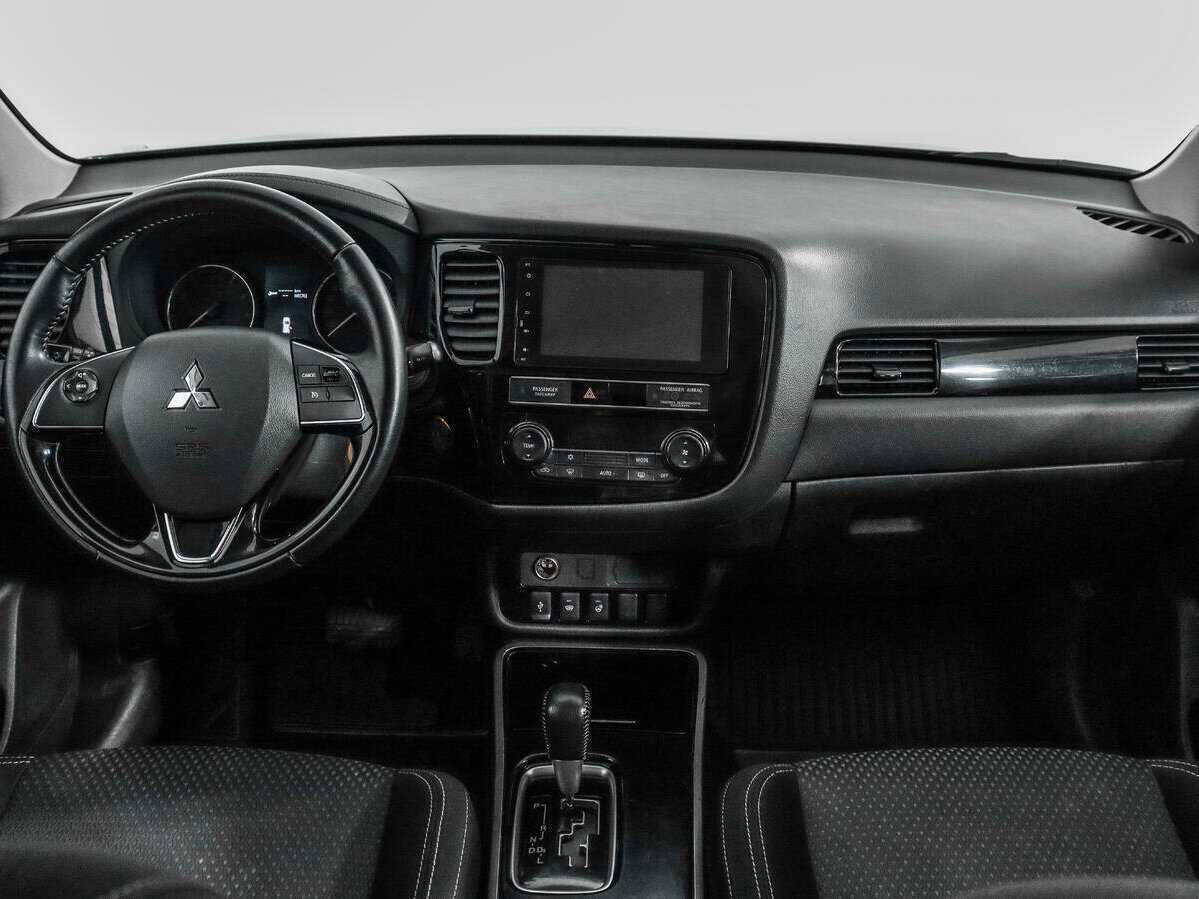 Mitsubishi Outlander 2018