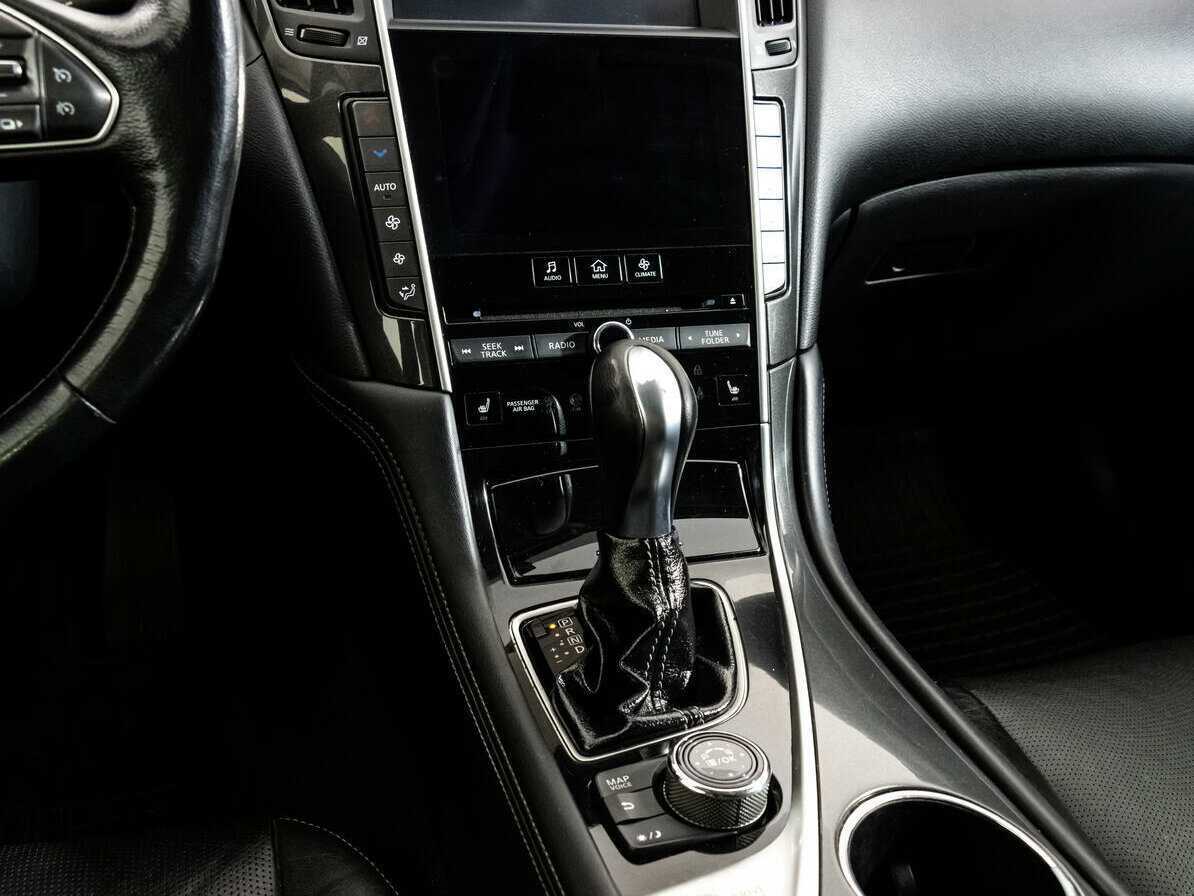 Infiniti Q50 2014