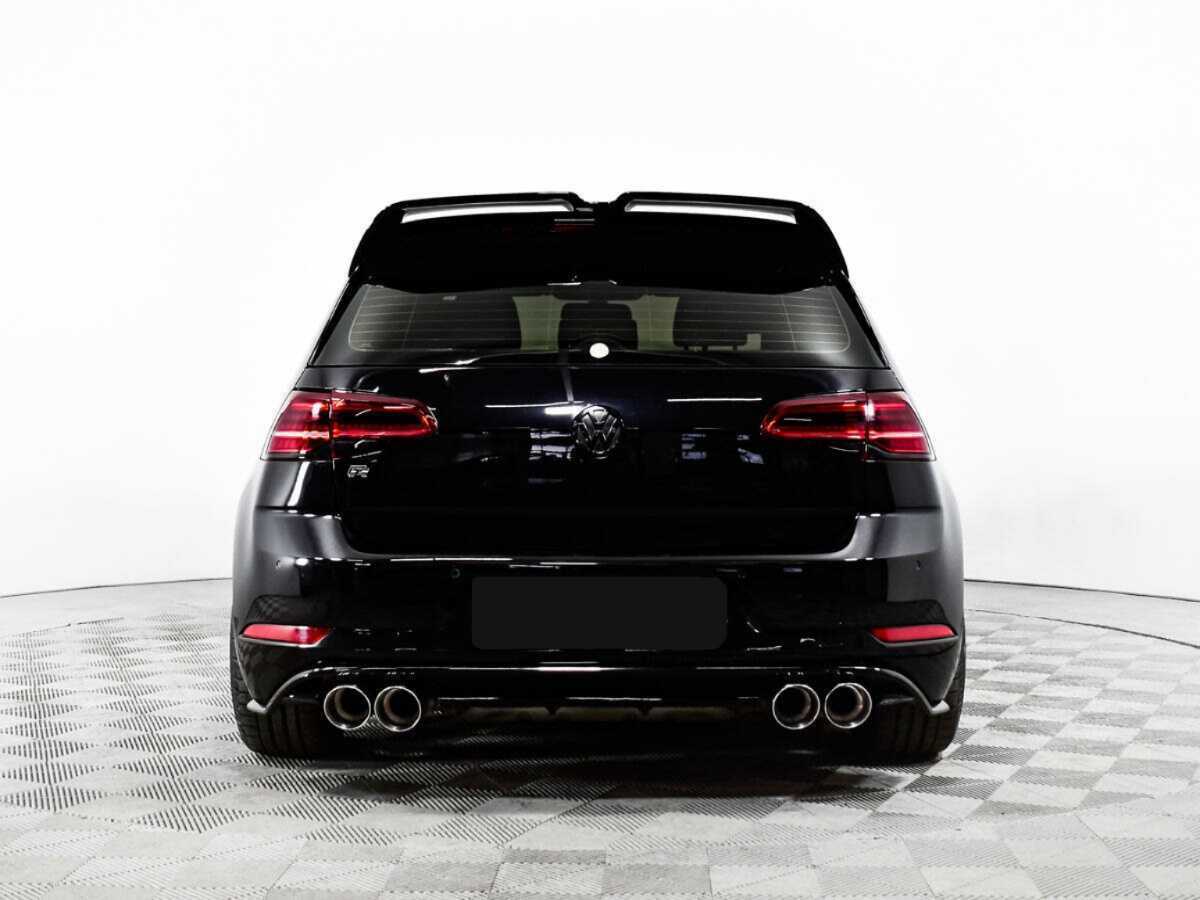 Volkswagen Golf R