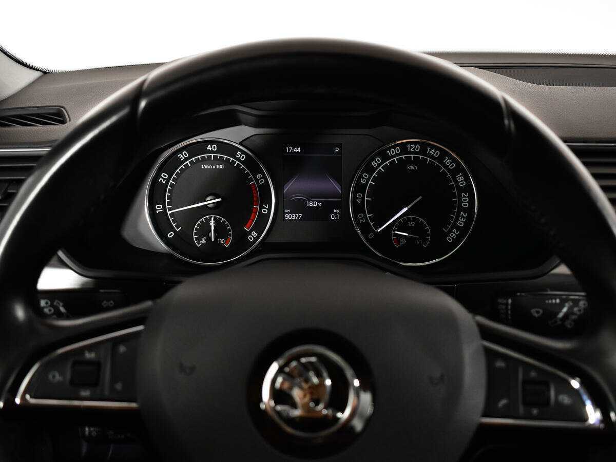 Skoda Superb 2016