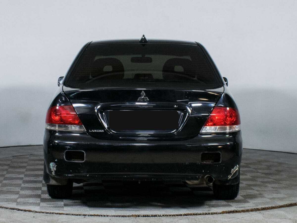 Mitsubishi Lancer