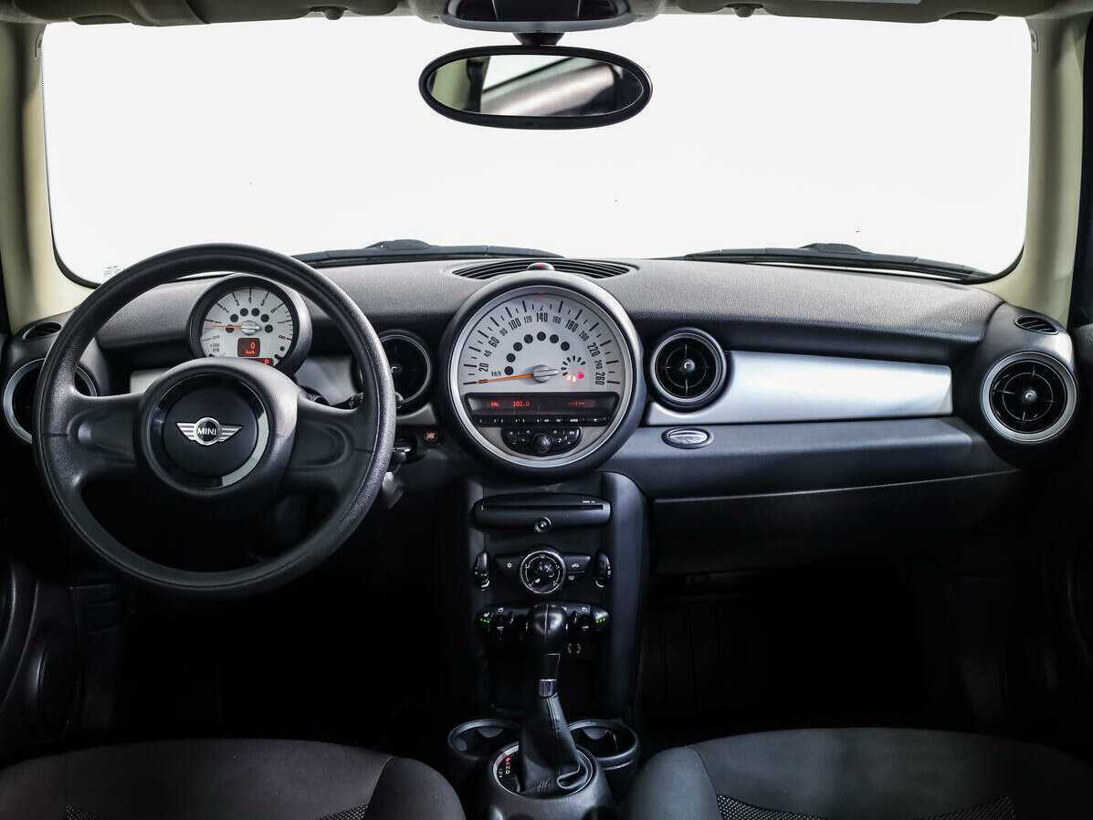 Mini Hatch 2011