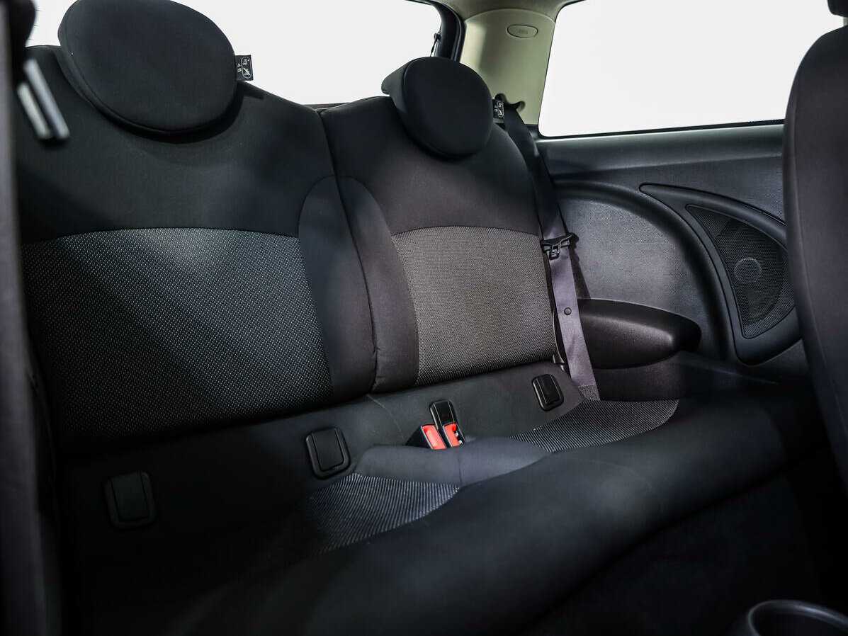 Mini Hatch 2011