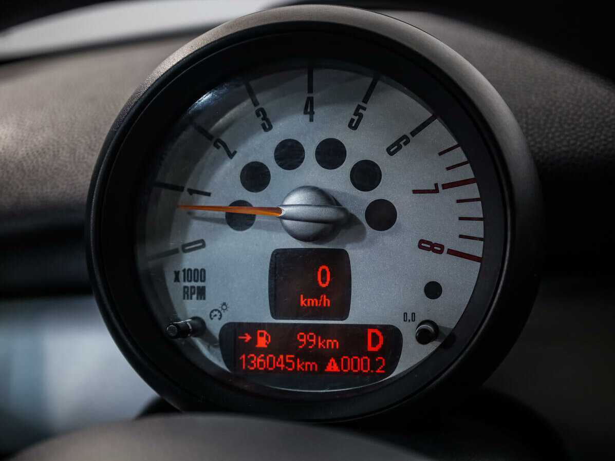 Mini Hatch 2011