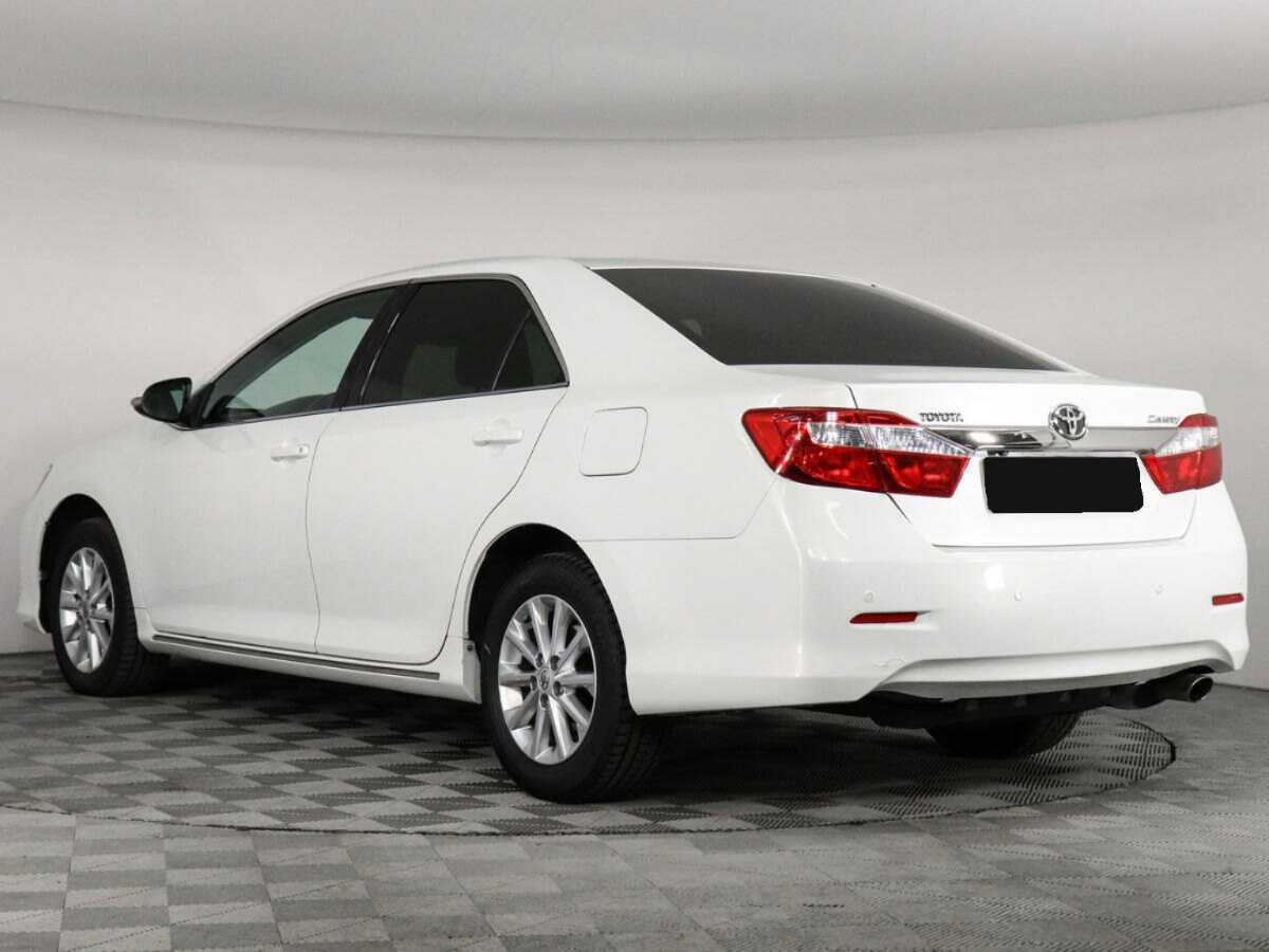 Toyota Camry 2014