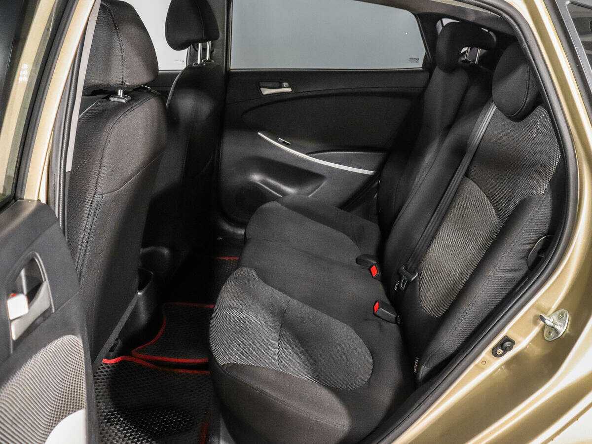 Hyundai Solaris 2013