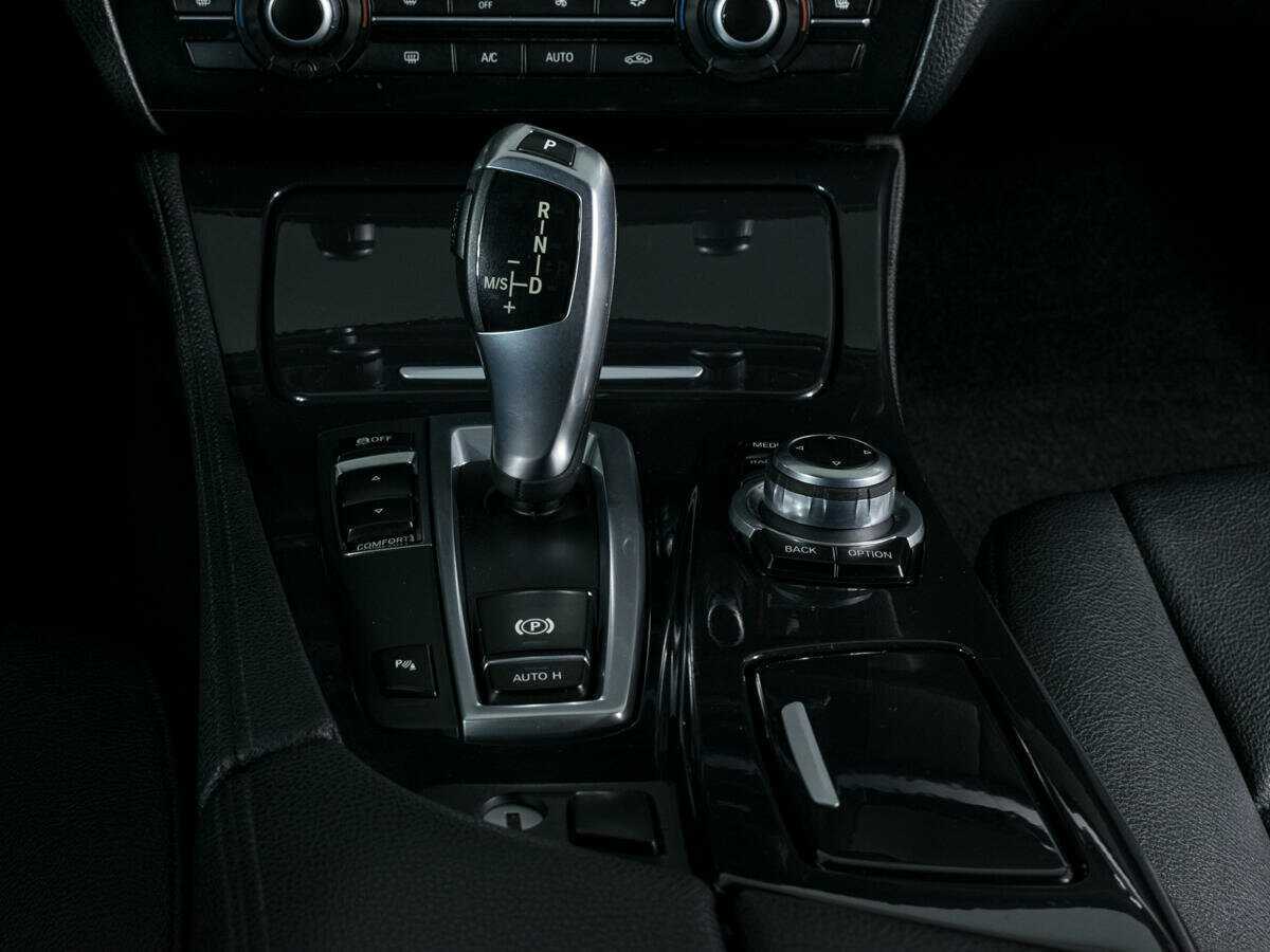 BMW 5 серии 2013