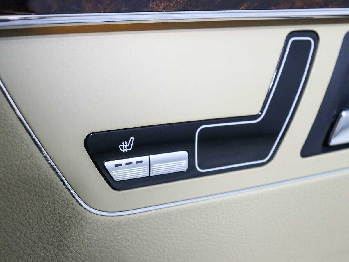 Mercedes-Benz S-Класс 2011
