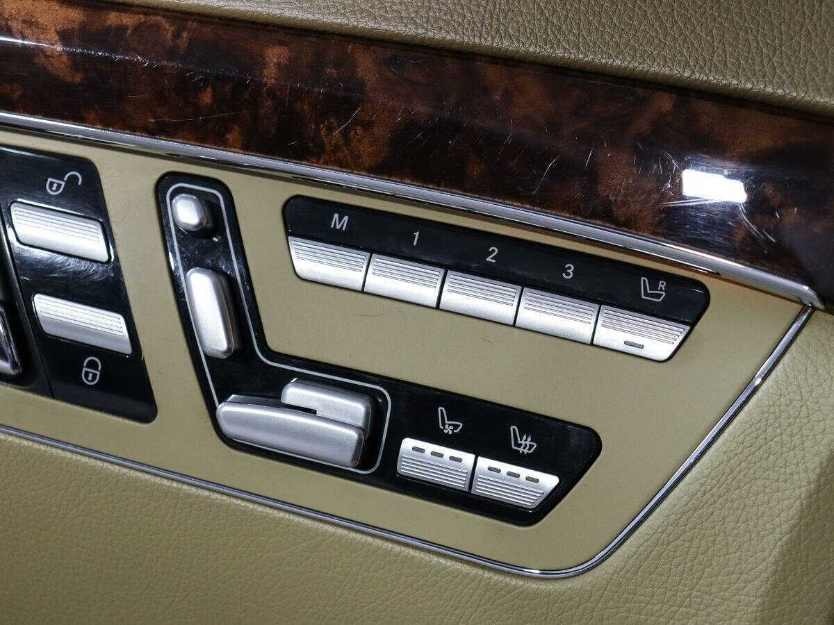 Mercedes-Benz S-Класс 2011