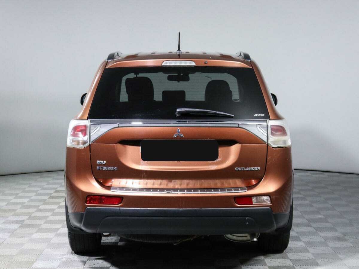 Mitsubishi Outlander 2012
