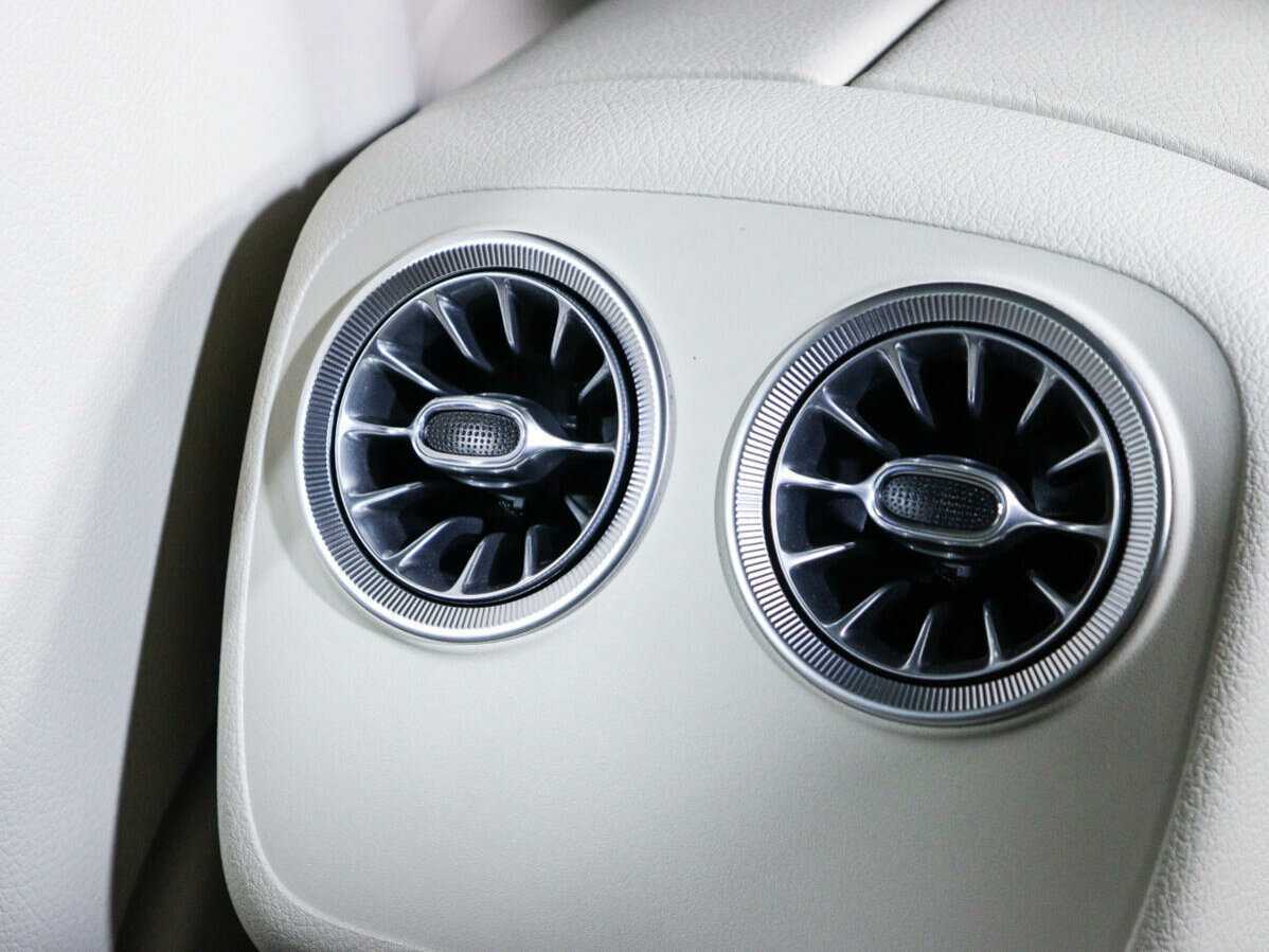 Mercedes-Benz E-Класс 2018