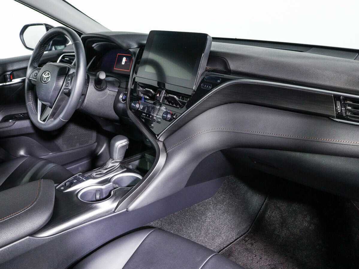 Toyota Camry 2023