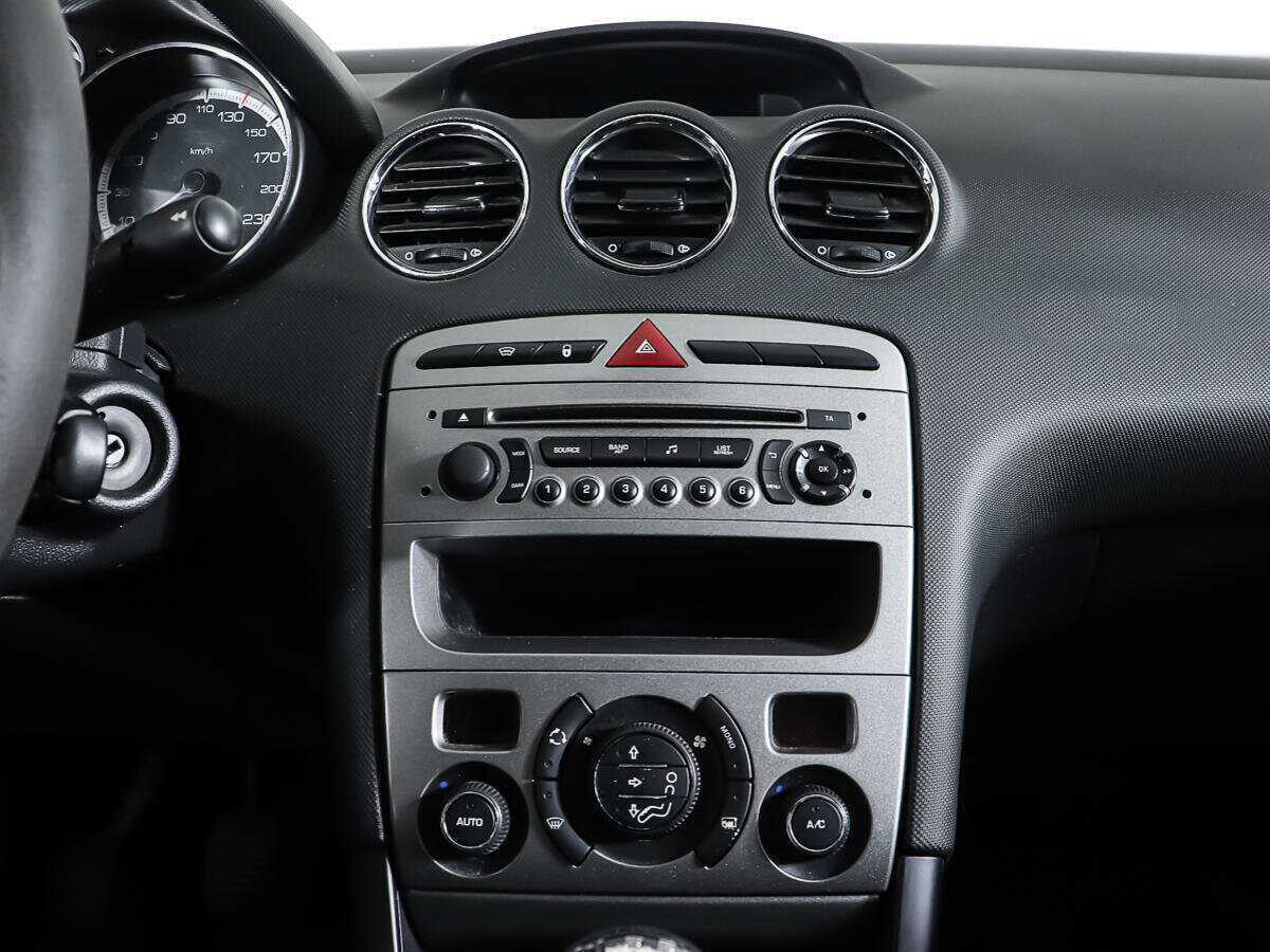 Peugeot 408 2014