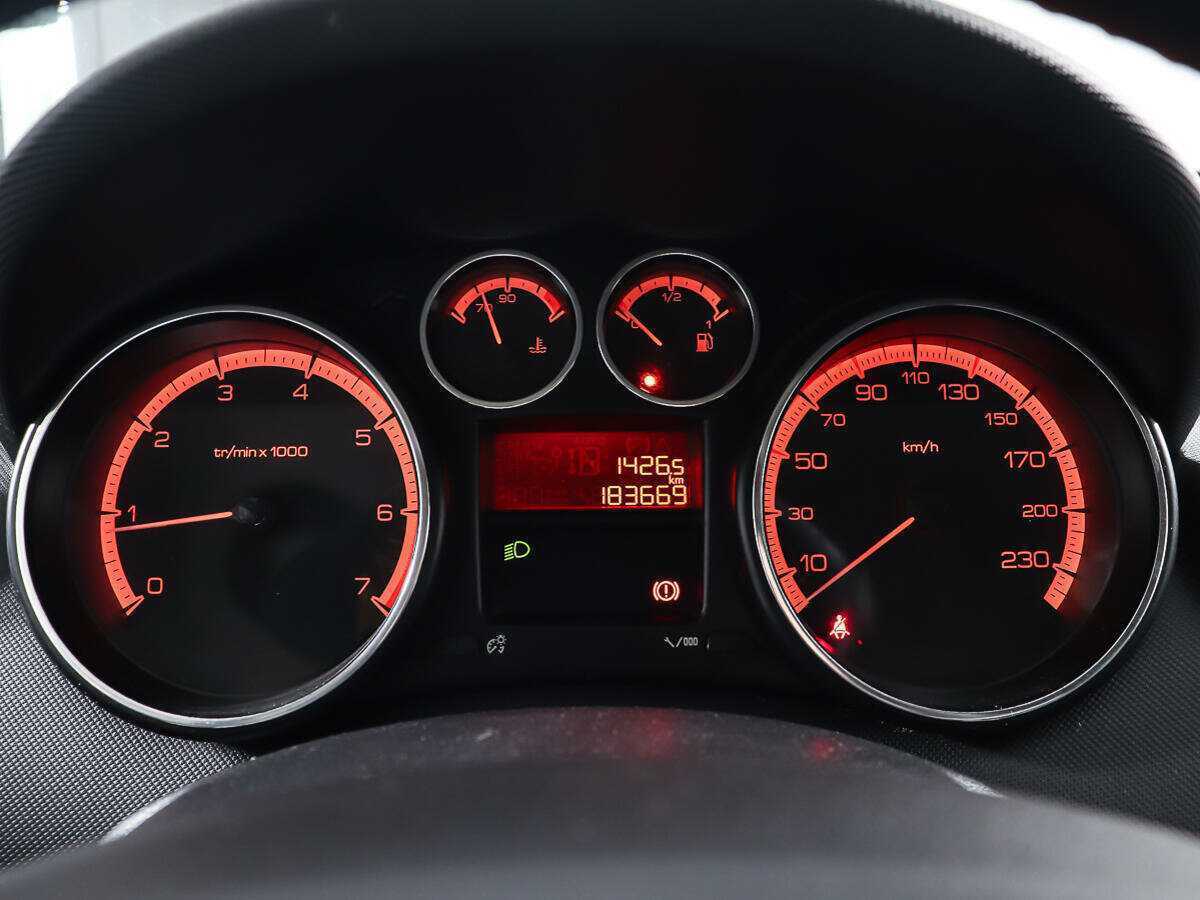 Peugeot 408 2014