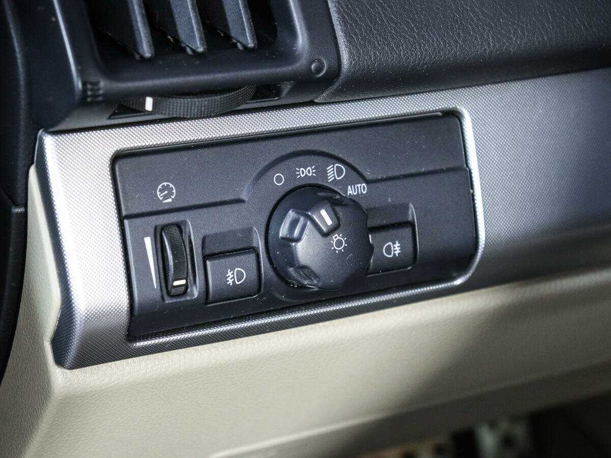 Land Rover Freelander 2011