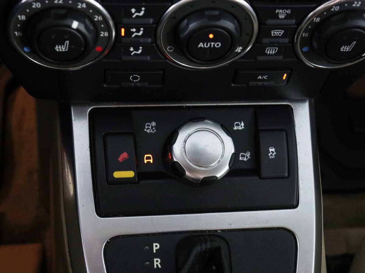 Land Rover Freelander 2011