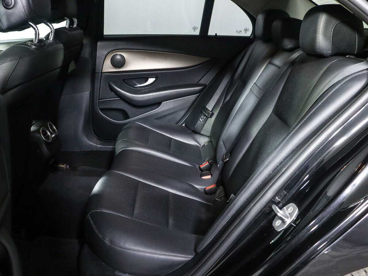 Mercedes-Benz E-Класс 2017