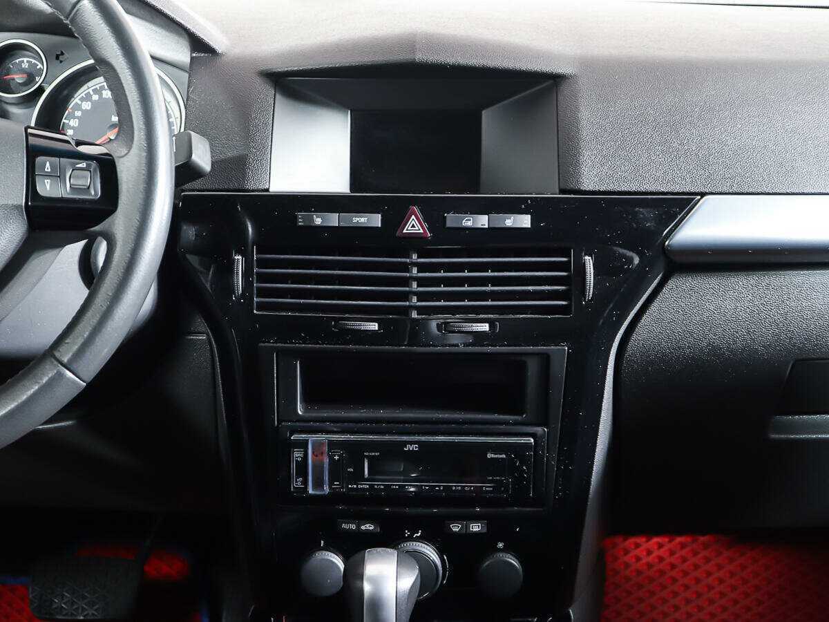 Opel Astra 2010
