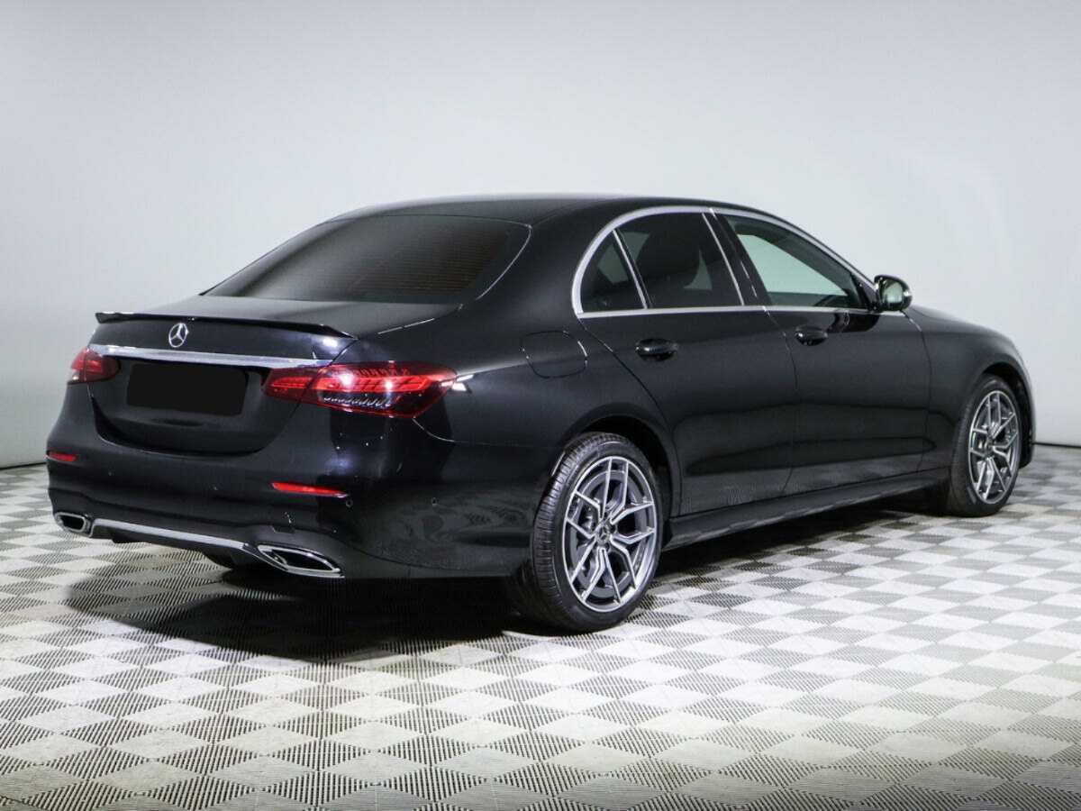 Mercedes-Benz E-Класс 2020