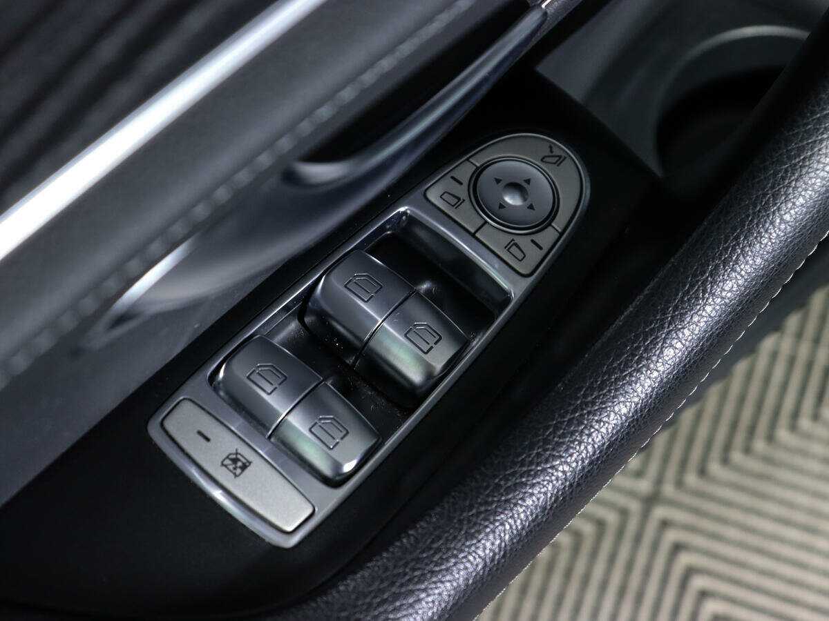 Mercedes-Benz E-Класс 2020