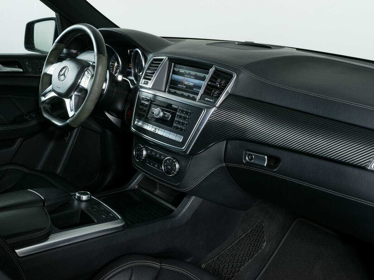 Mercedes-Benz M-Класс AMG