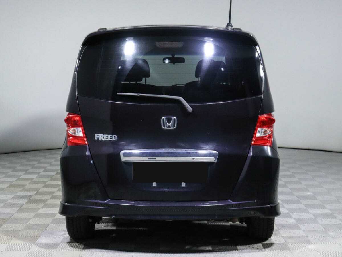 Honda Freed 2011