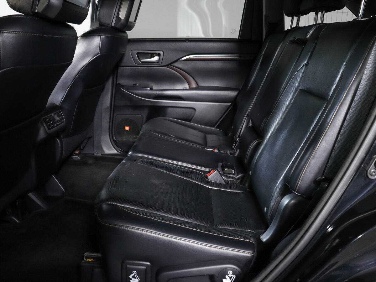 Toyota Highlander 2013