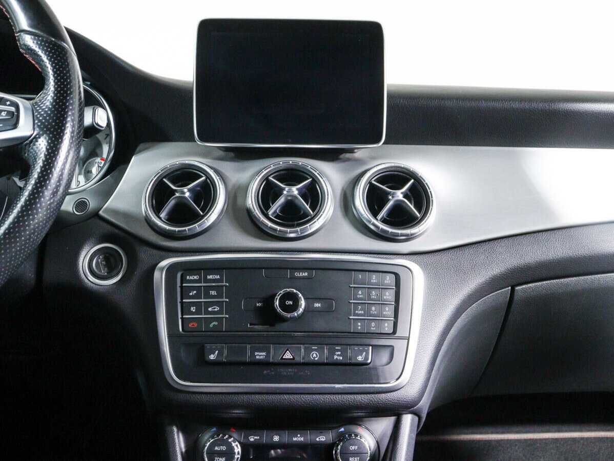 Mercedes-Benz CLA 2016