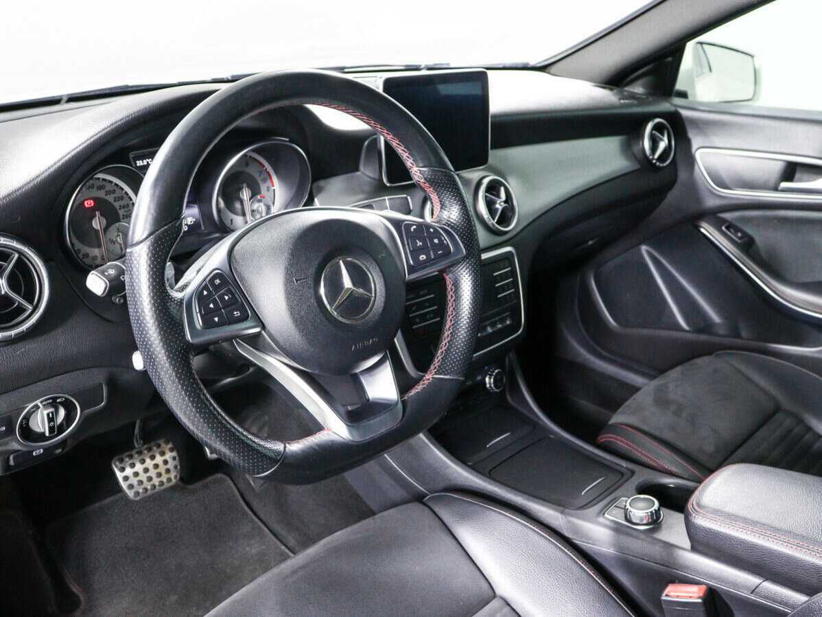 Mercedes-Benz CLA 2016